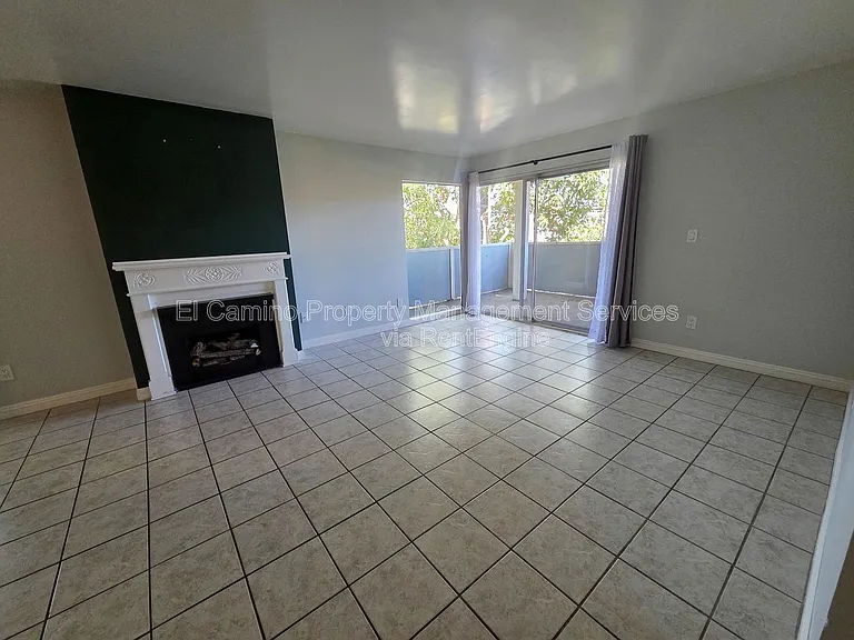 628 Daisy Ave #311 — Photo 3