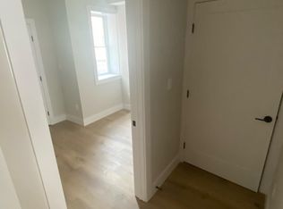 3223 M St NW #3, Washington, DC 20007