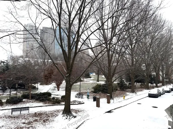417 W 8th St, Charlotte, NC