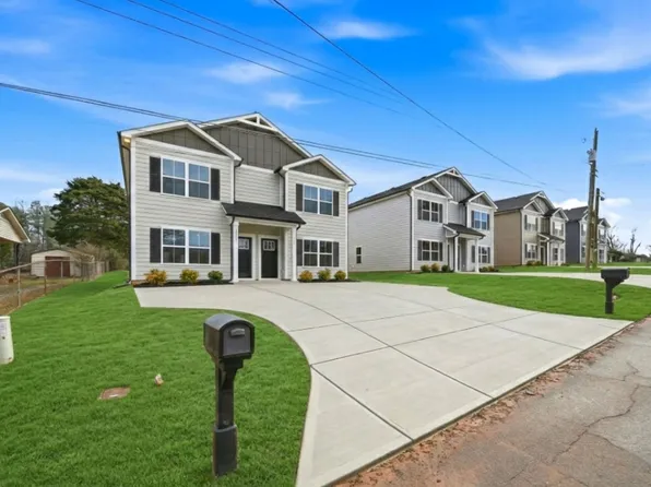 1341 33rd St, Conover, NC 28613