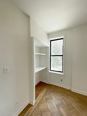 Rented by Pear NYC LLC | media 23