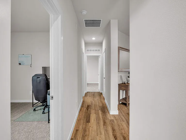 7012 Expedition Dr — Photo 23