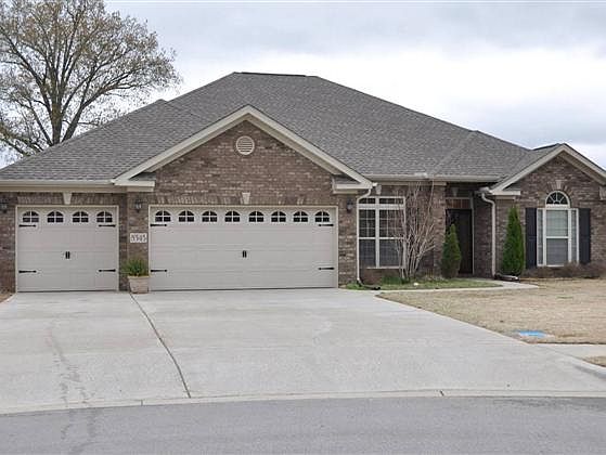 2nd image of 8545 Rolling Oaks Dr SE
