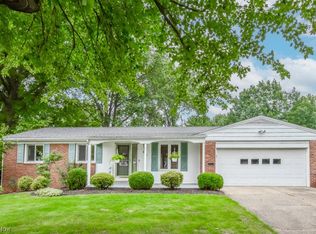 809 Rose Lane St SW, North Canton, OH 44720