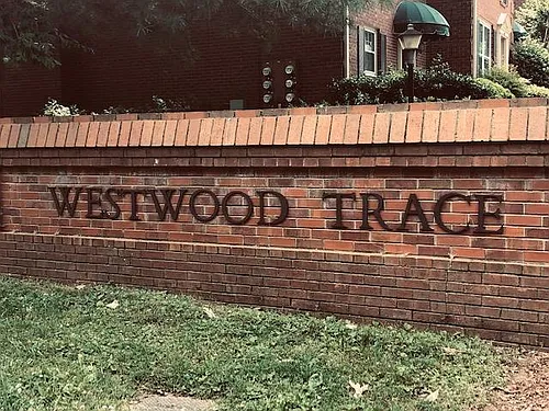 114 Westwood Trce Photo 1