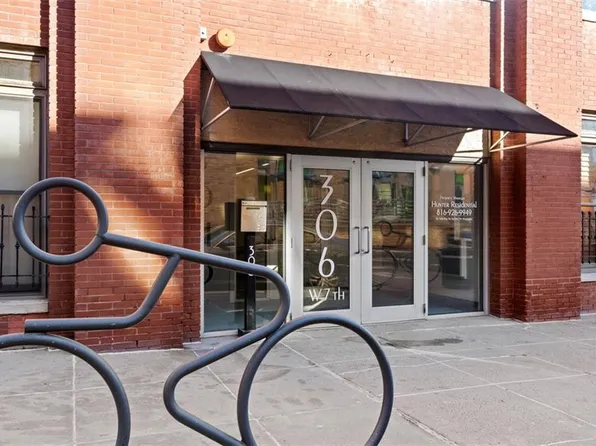 306 W 7th St APT 202, Kansas City, MO 64105