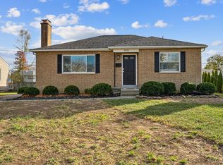 1975 Langham Rd, Columbus, OH 43221