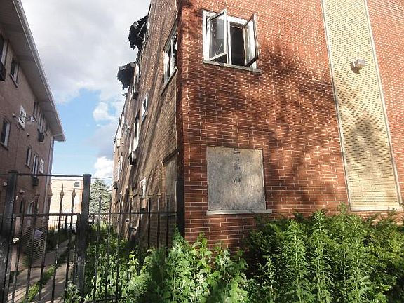 2nd image of 14033 S Tracy Ave APT 3A