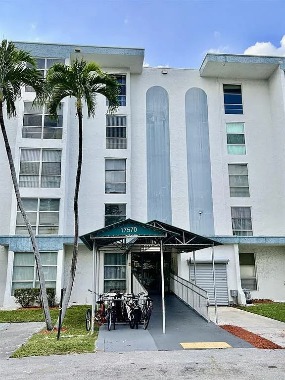 1 bed, 1.5 bath, 620 sqft, $2,000 — Photo 2