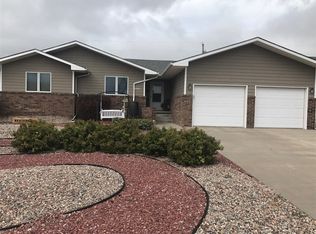 2905 Indian Trl, Hays, KS 67601