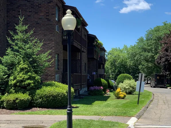 235 Henry Ave, Stratford, CT