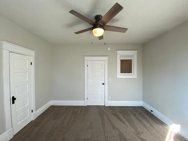 1157 Hague Ave #6 — Photo 30