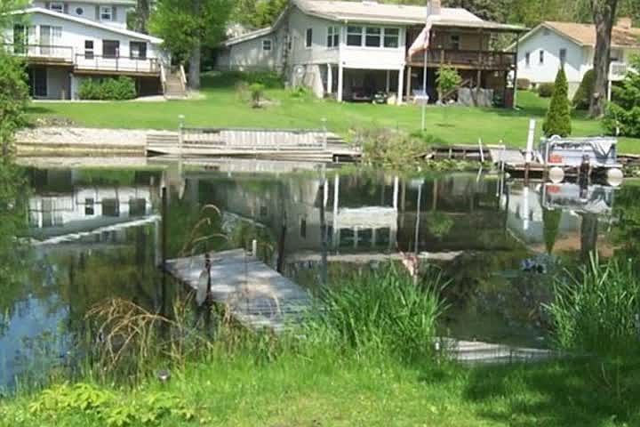 2nd image of 294 Grayson Rd