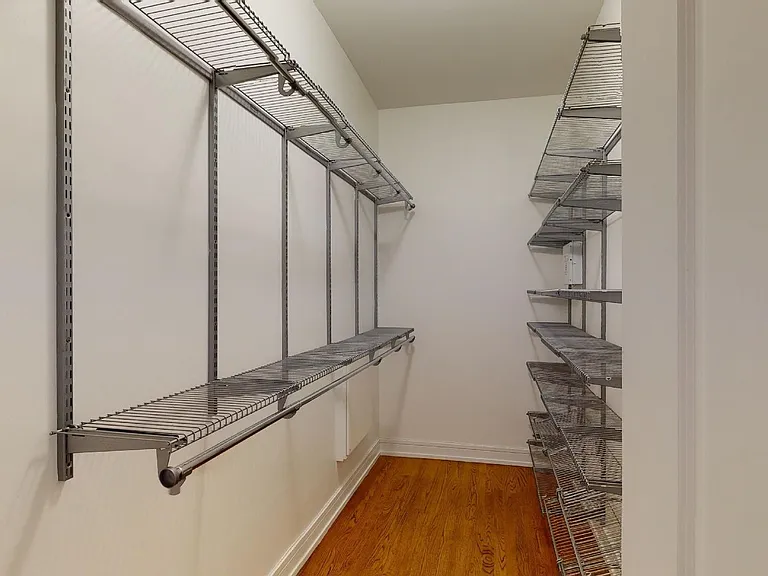 3967 S Drexel Blvd — Photo 16