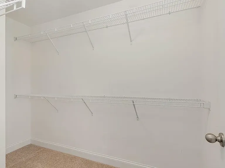 620 Parkington Ln — Photo 29