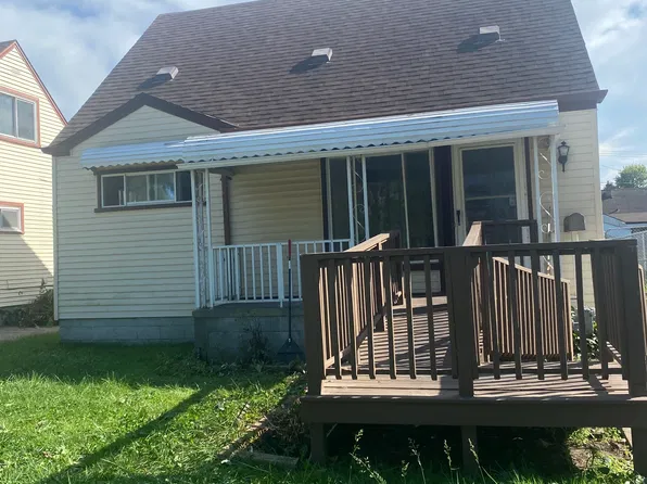 26121 Currier St, Dearborn Heights, MI 48125