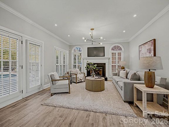 5th image of 6801 Rea Croft Dr
