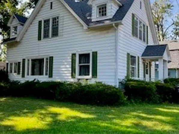702 Chandler St, Danville, IL 61832