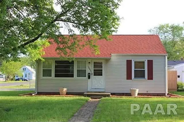1003 E Tripp Ave photo 1