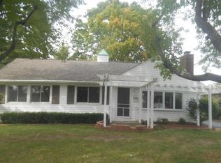 2102 Kentwell Rd, Columbus, OH 43221