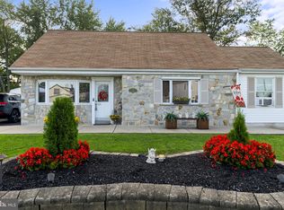 11003 Stevens Rd, Philadelphia, PA 19116