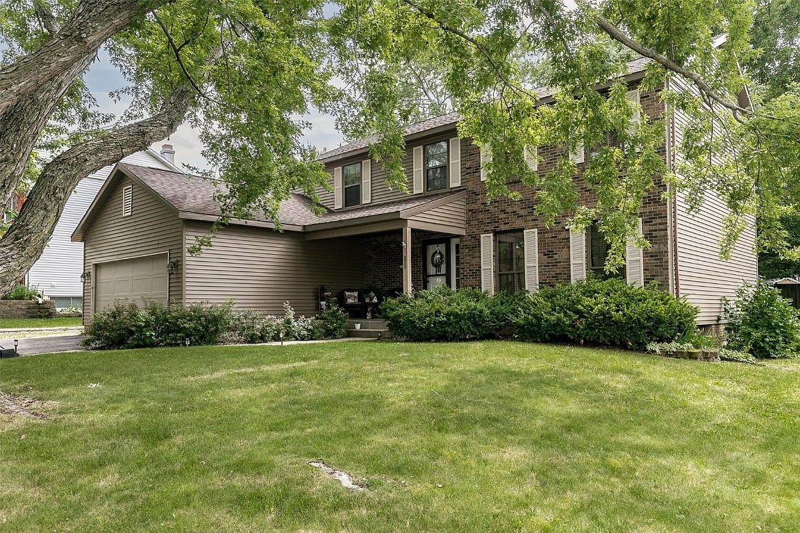 7109 Chelsea Dr NE, Cedar Rapids, IA 52402 | Zillow