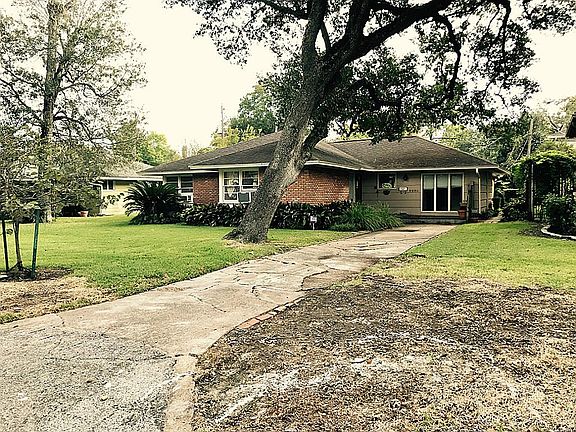 2nd image of 4603 Huisache St