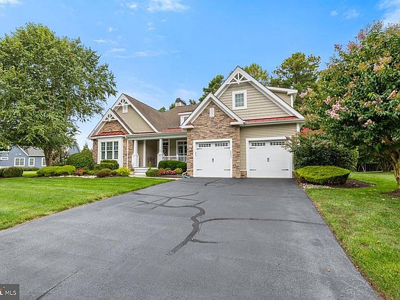 2nd image of 32951 Warwick Ct
