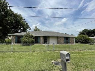 204 Market St, Raceland, LA 70394