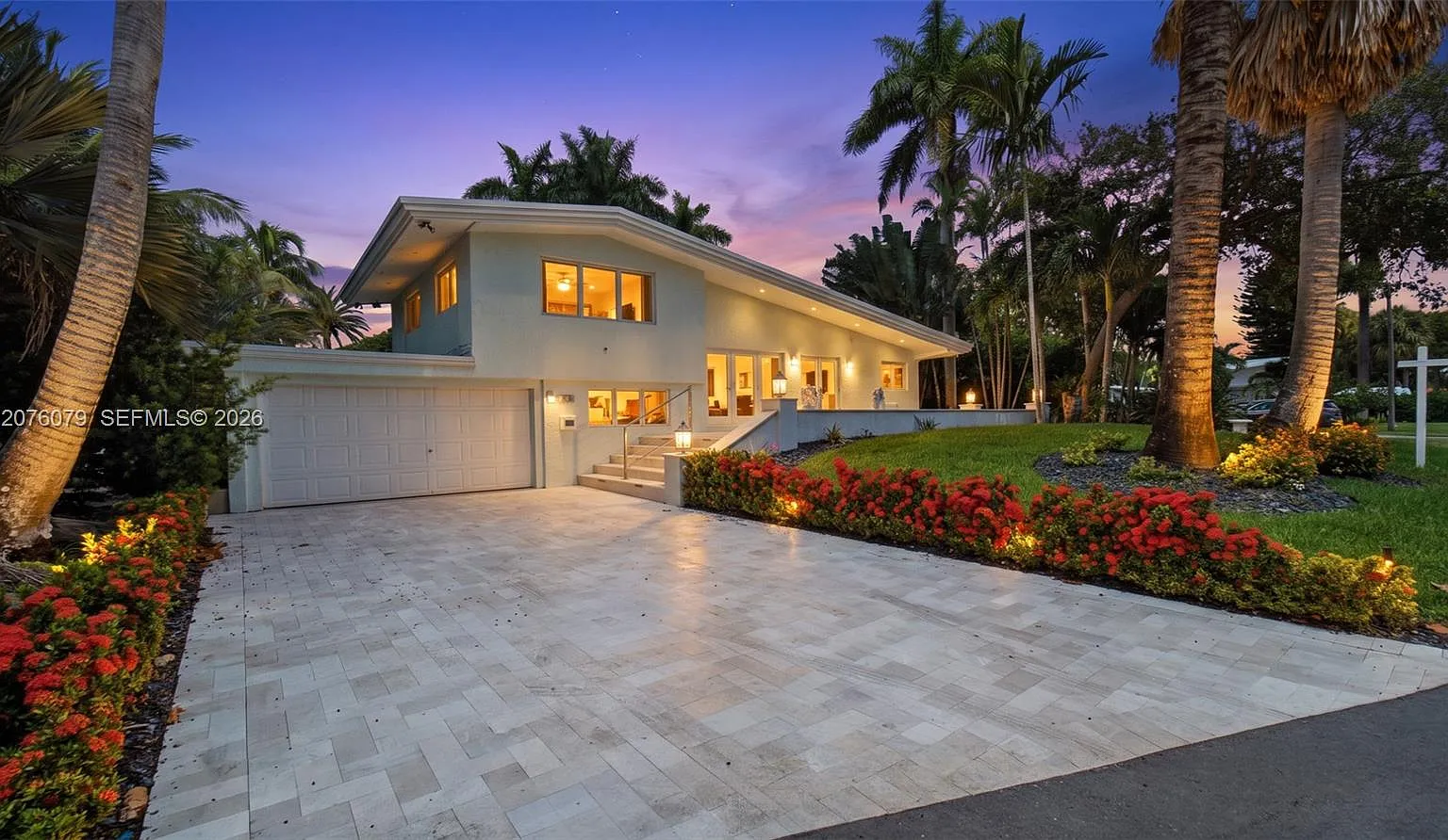 Lauderdale Isles No 2-Blk — Photo 3
