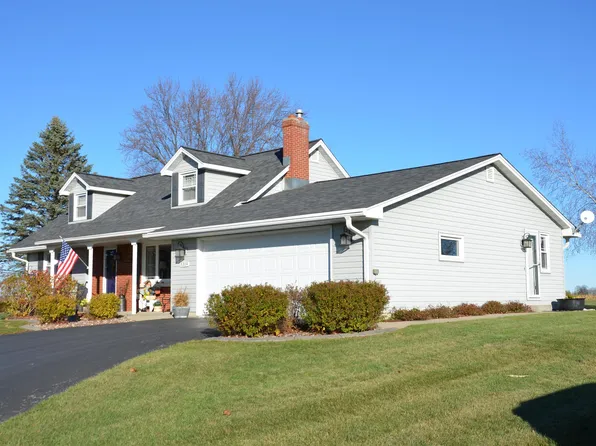 N5314 Herman Rd, Shiocton, WI 54170