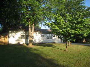 4852 S Westfield Ave, Republic, MO 65738