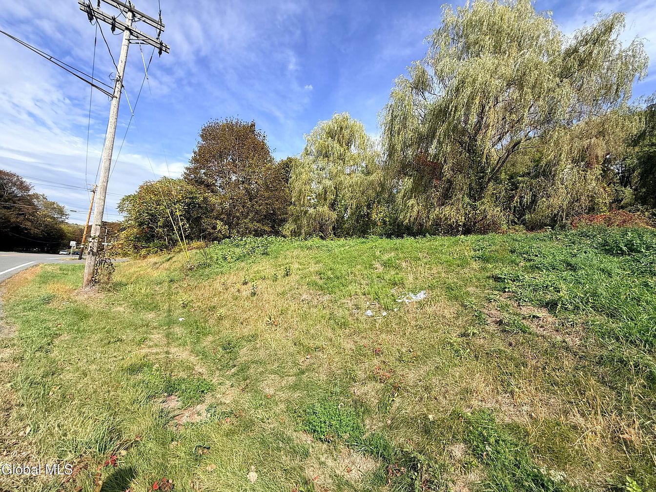 2nd image of 130 Grange Road