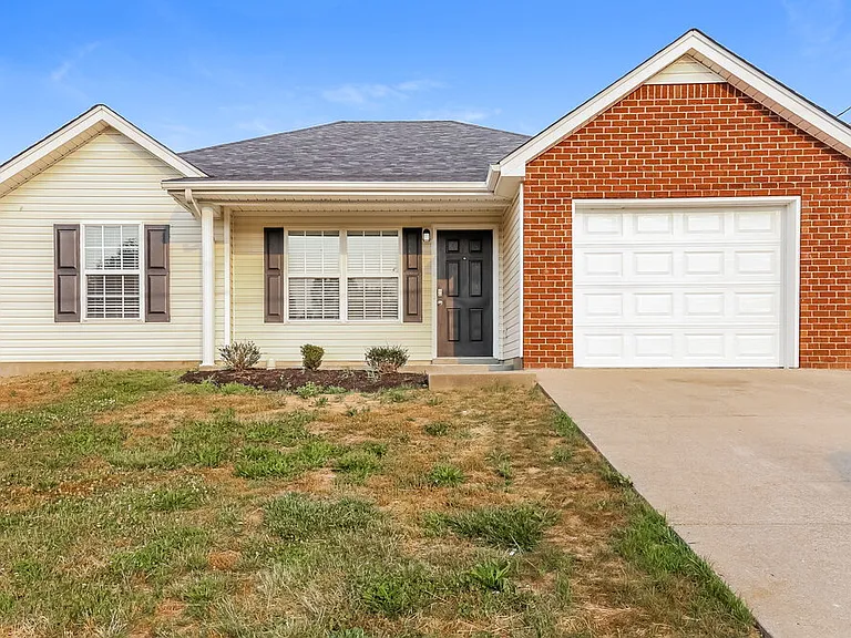 3025 Ace Wintermeyer Dr — Photo 1