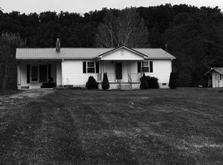 4275 Grapefield Rd, Bastian, VA 24314