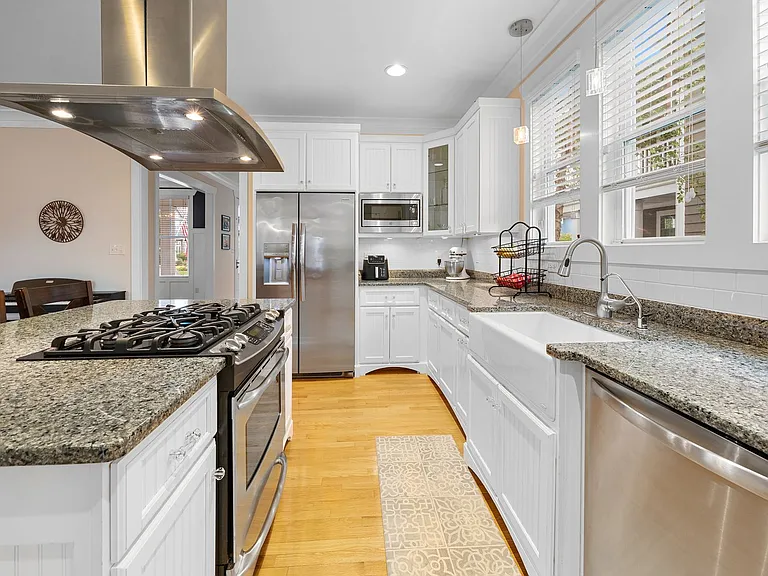 3227 Dodd Dr — Photo 3