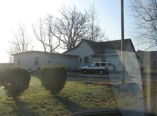100 N 3rd St, Summitville, IN 46070