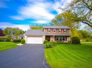 1001 N Dilleys Rd, Gurnee, IL 60031