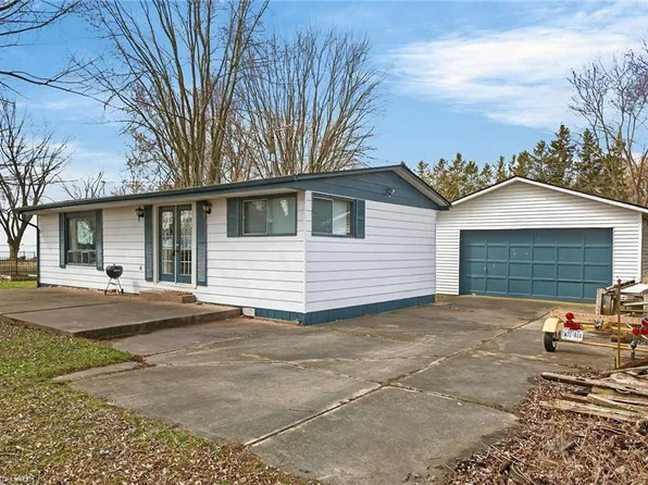 10 Anchor Ln, Haldimand County, ON N0A 1P0