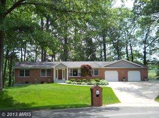 9 Kingshouse Ct, Silver Spring, MD 20905