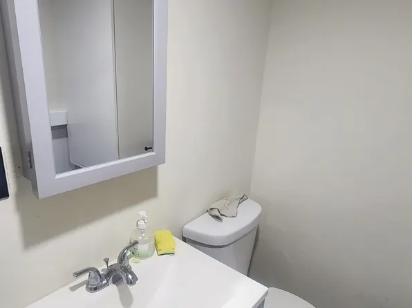 78 Asylum St, Bridgeport, CT 06610