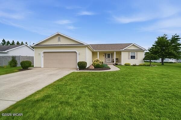 1st image of 928 Primrose Dr