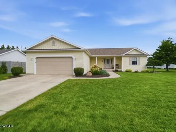 928 Primrose Dr, Wapakoneta, OH 45895