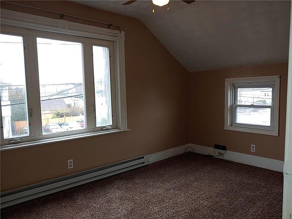 5th image of 10 Fenmoor St