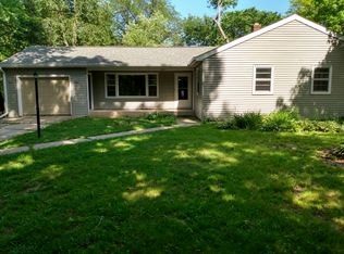 1621 Gorham Pl, Rockford, IL 61107