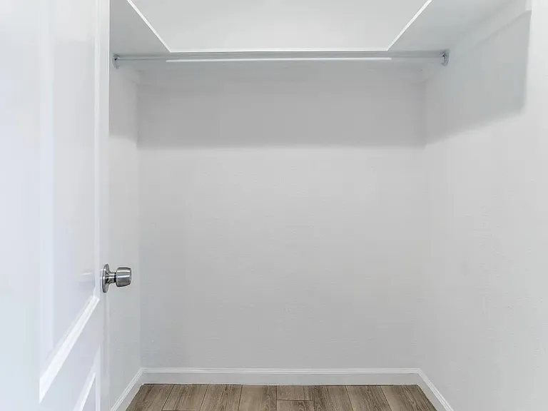 1024 F St — Photo 12