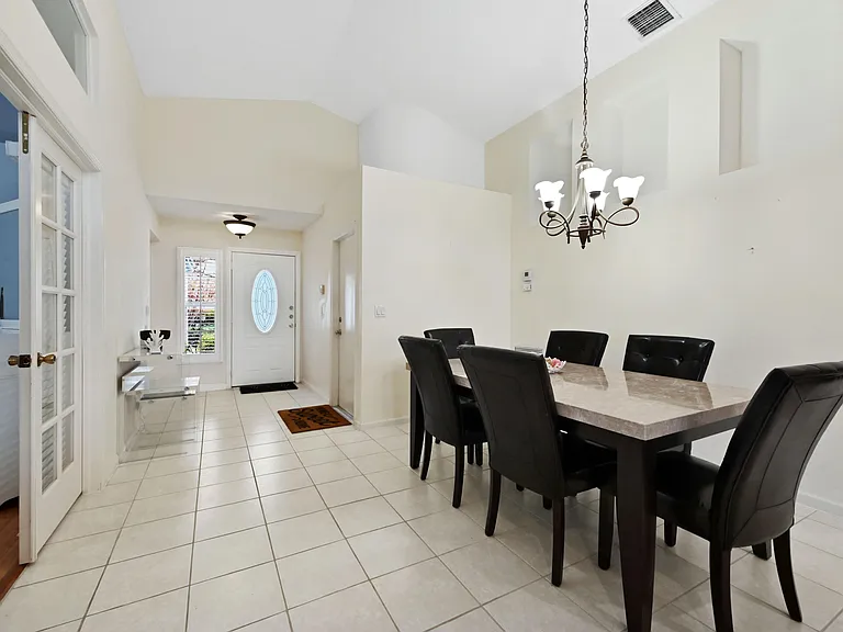 2241 Soundings Ct — Photo 6