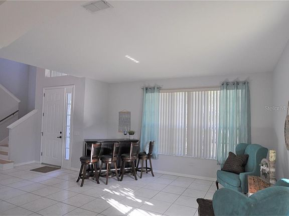 2nd image of 2909 Sutton Oaks Ct