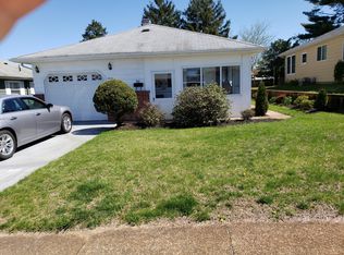 30 Saint David Dr, Toms River, NJ