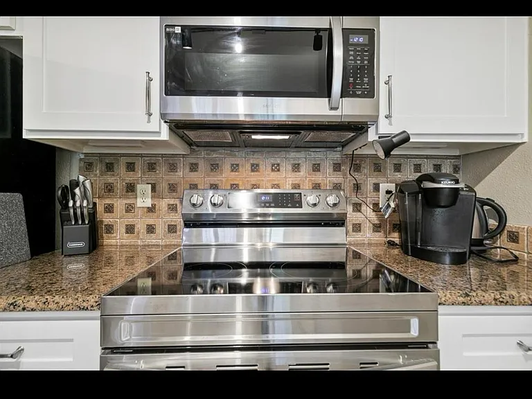 6220 Bentwood Trl #1502 — Photo 11